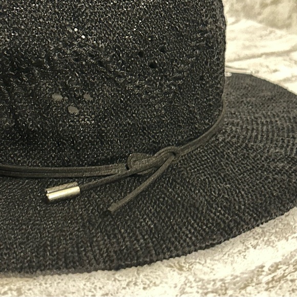Vince Camuto black lace look wide brim hat NWT women’s one size - Picture 2 of 5